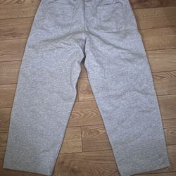 Uniqlo Grey Sweatpants