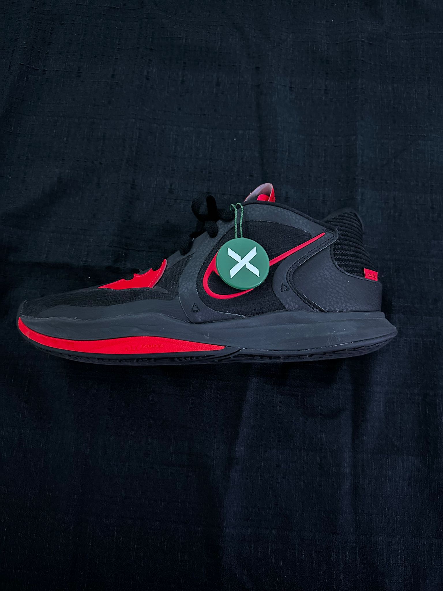 Nike Kyrie Low 5 Black Bright Crimsons
