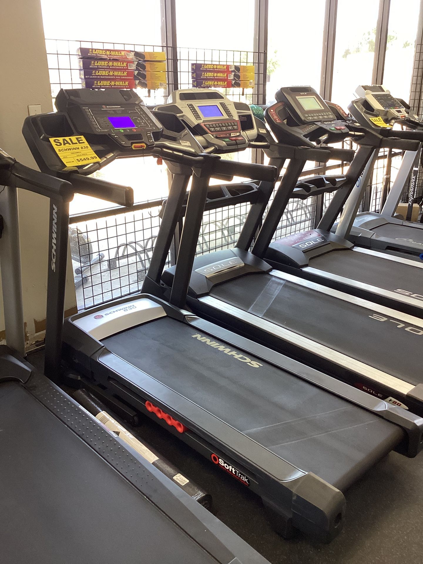 Schwinn 830 Treadmill With Warranty