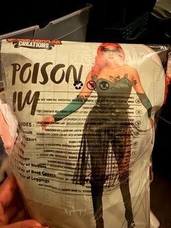 Poison ivy women’s costume