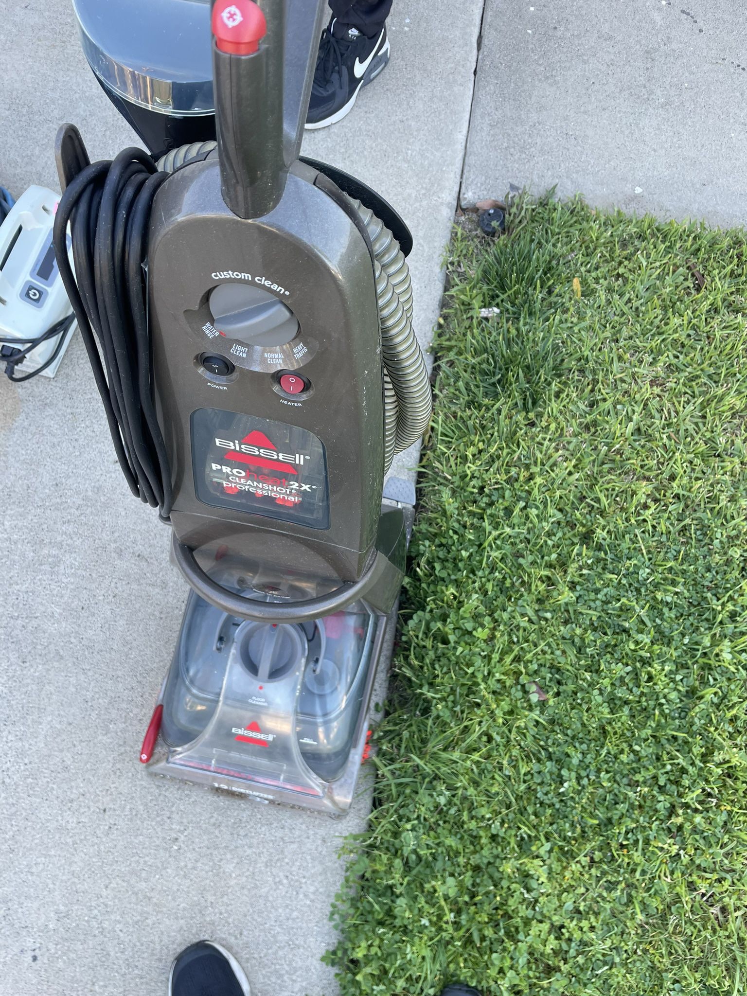 bissell proheat 2x professional carpet cleaner 