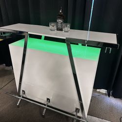 Stunning Home Bar Table! $599 🚨📦
