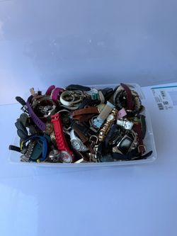 APPROX 8 LBS FASHION MIX LOT WATCHES PARTS BANDS