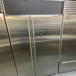 Sub-Zero 632/S 48” Built-In Refrigerator & Freezer – Excellent Condition – Luxury Appliance