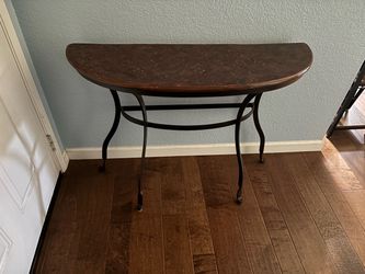 Entry way or sofa table