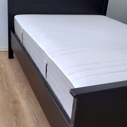 Very Nice Full Ikea Hemnes Bed Frame with Ikea Haugesund Mattress 