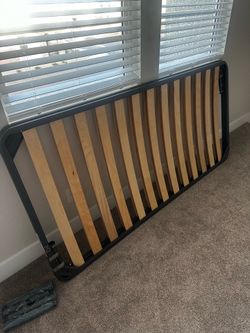 Metal Mattress Frame with Wooden Slats