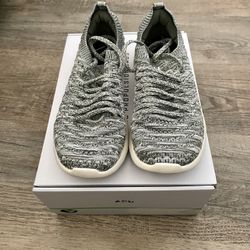 Lululemon APL grey women’s sneaker size 7. 