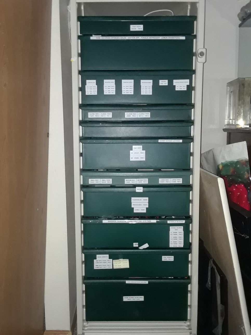 Large Multi drawer storage container