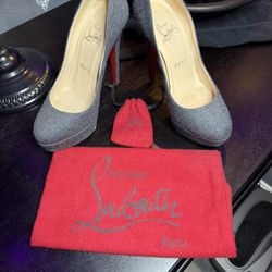 Christian Louboutin 36.5
