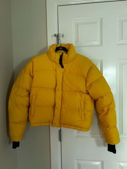 Yellow Cropped Puffer Jacket (Aritzia super puff)