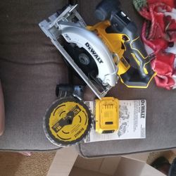 Dewalt Brushless Circular Saw