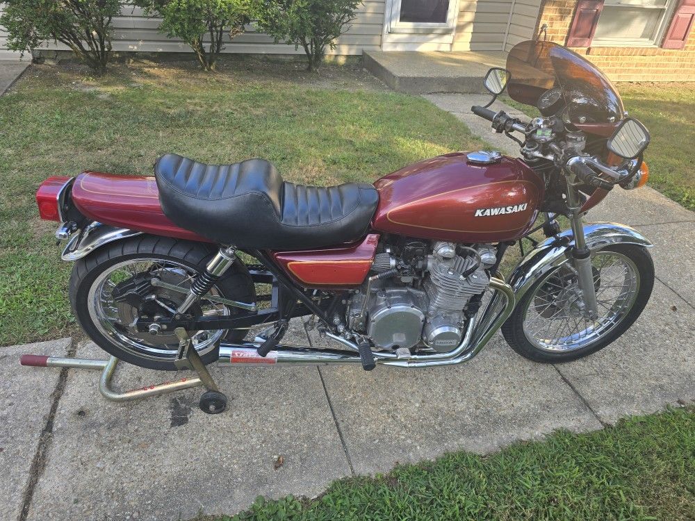 Motorcycle 