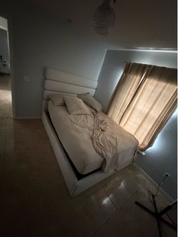Upholstered bed frame (Queen size)