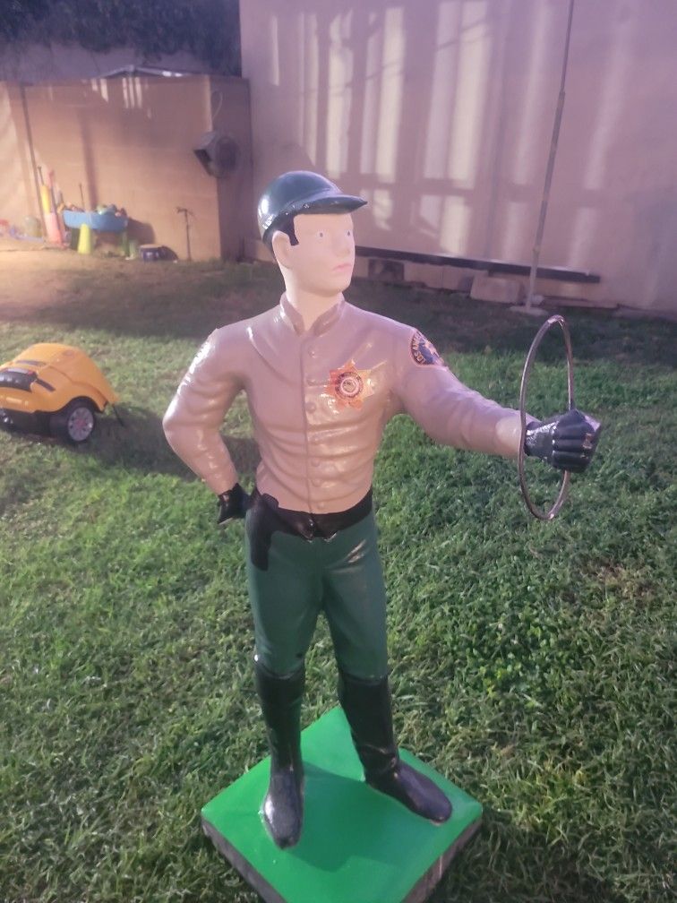 L.A. COUNTY SHERIFF LAWN JOCKY