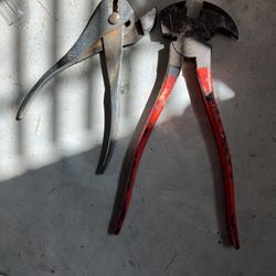 Electrician Pliers  2 