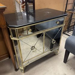 Bassett Mirror Glam Borghese Mirrored Accent Chest In Silver Finish -30” x 17” x 29” - Original $750