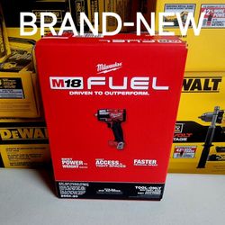 Milwaukee
M18 FUEL GEN-2 18V Lithium-Ion Mid Torque Brushless Cordless 3/8 in. Impact Wrench with Friction Ring (Tool-Only)