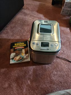 Cuisinart bread maker and book