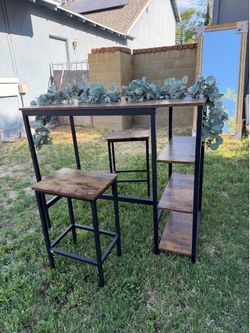 Bar Table