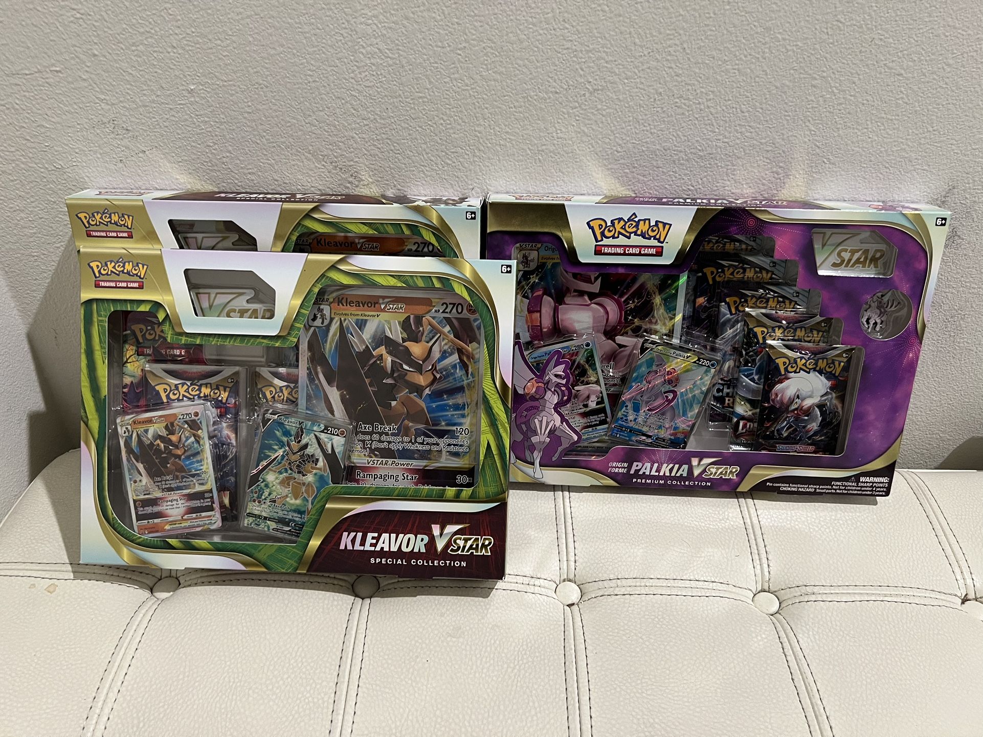 Palkia Vstar Premium Collection & Kleavor Vstar Special Collection