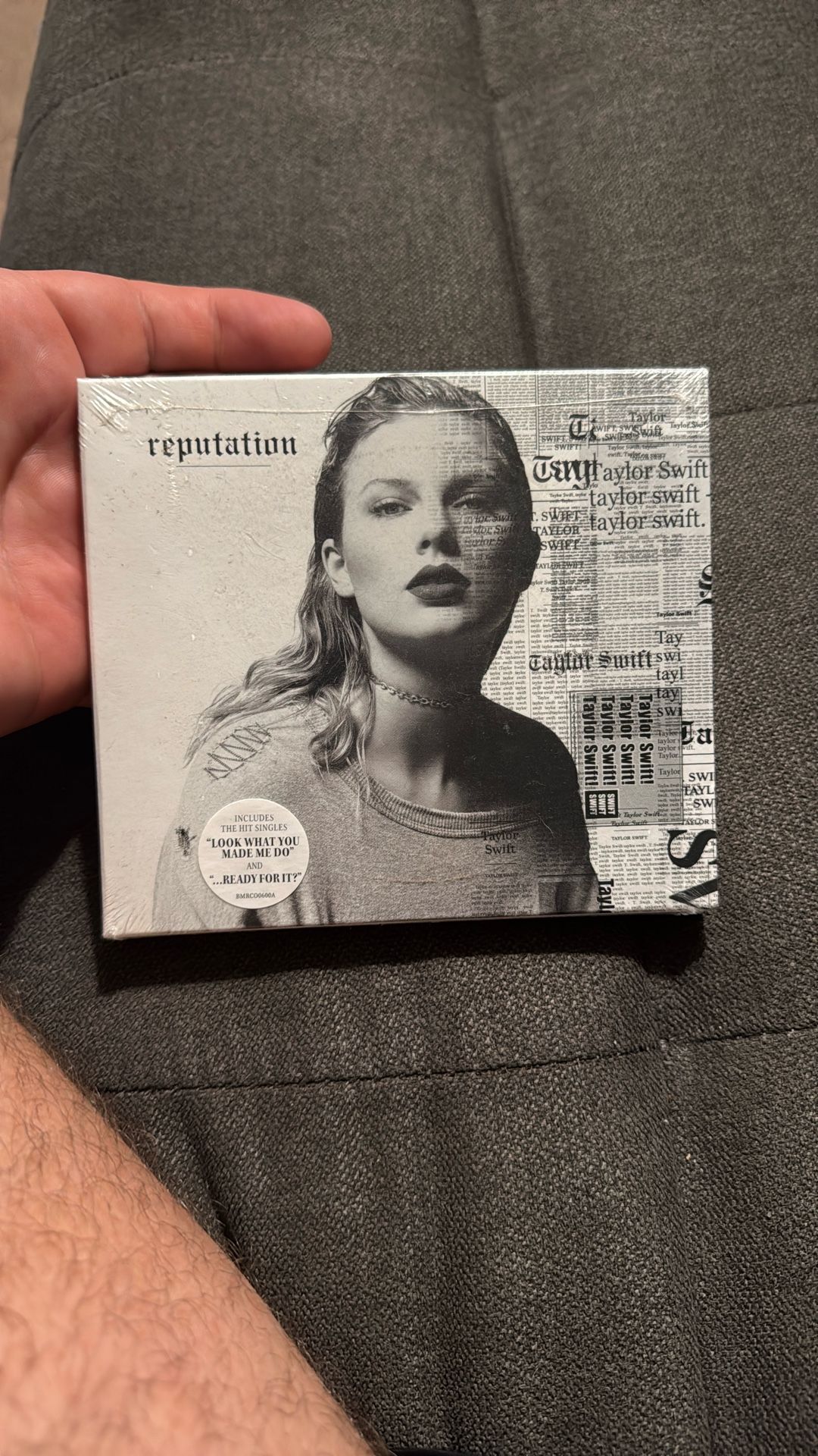 Taylor swift reputation CD still In Plastic
