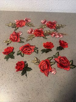 Red Rose Embroidered Iron-On Patches Set