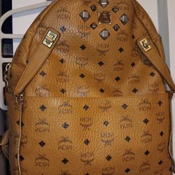 MCM BACKPACK and WALLET for Sale in Virginia Beach, VA - OfferUp