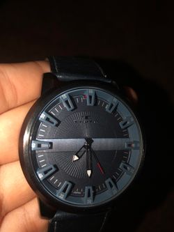 Tavan watch