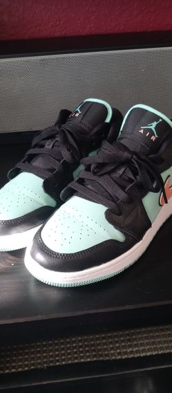 Air Jordan 1 Low