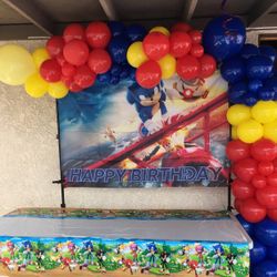 Sonic Balloon Garland 