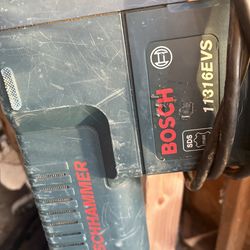 BOSCH HAMMER 11316 EVS $ 350