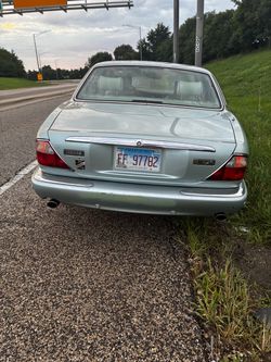 2001 Jaguar XJ8