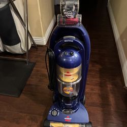 Bissell 13 AMPS Maximum Power Multi Cyclonic