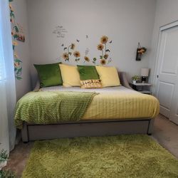 2 Beds For 1!! Full-Size Tufted Daybed with Trundle + Mattresses – $400