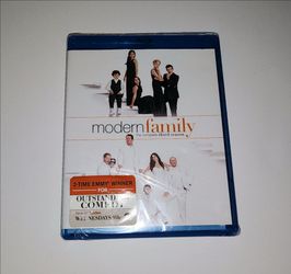 Blu-ray set of Modern Family: The Complete Third Season