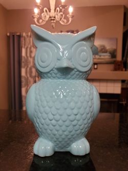 Ceramic owl coin bank