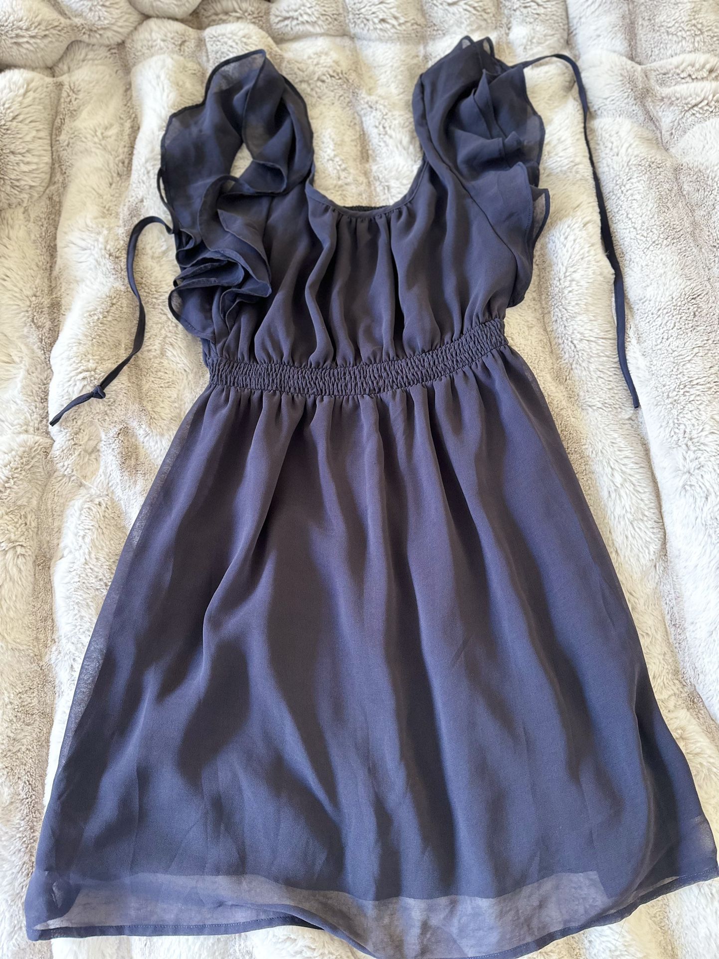 Women's Flutter Sleeve Dress, Size Small