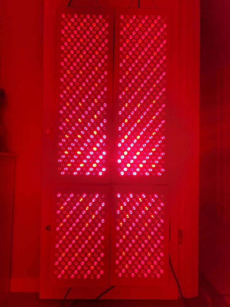 PlatinumLed Biomax 450 (2) & 900(2) set of 4 Red light therapy body panels USED