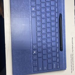 Microsoft Surface Pro Flex Keyboard With Slim Pen
