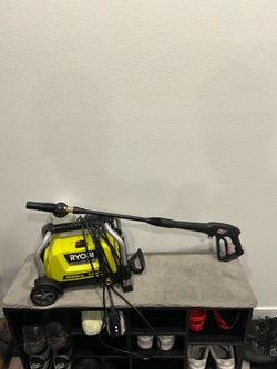 Pressure washer + supplies