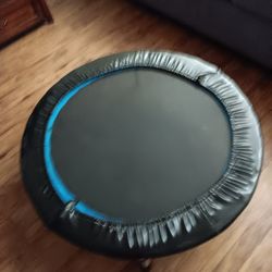 30 Obo Small Trampoline 