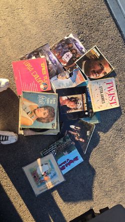  Vinyls, 45s, Edison Records, Elvis