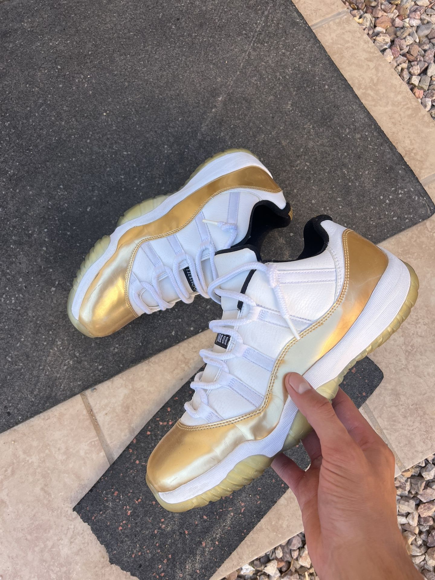 Jordan 11s