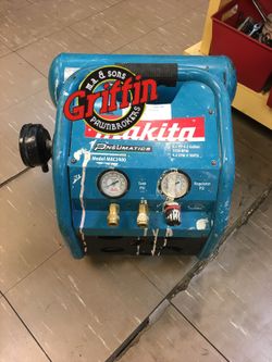 Makita Air compressor