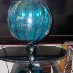 Pretty Little Flower Vase