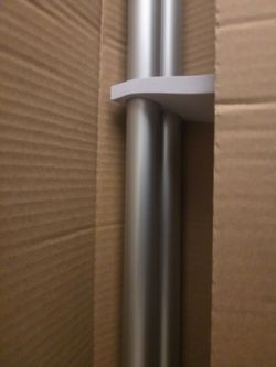 Silver curtain rod (98- 140)