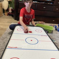 Hockey table 