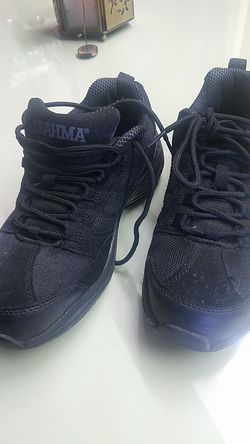 Steel toe Brahma shoes size 7