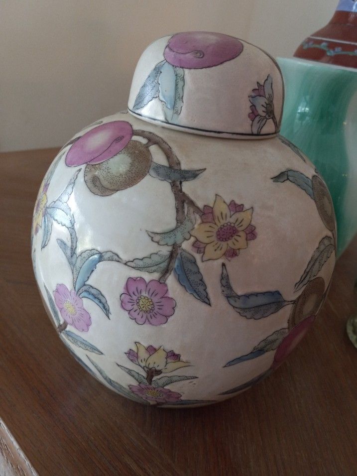 Vintage Jinger Jar/with Fruit & Flowers.